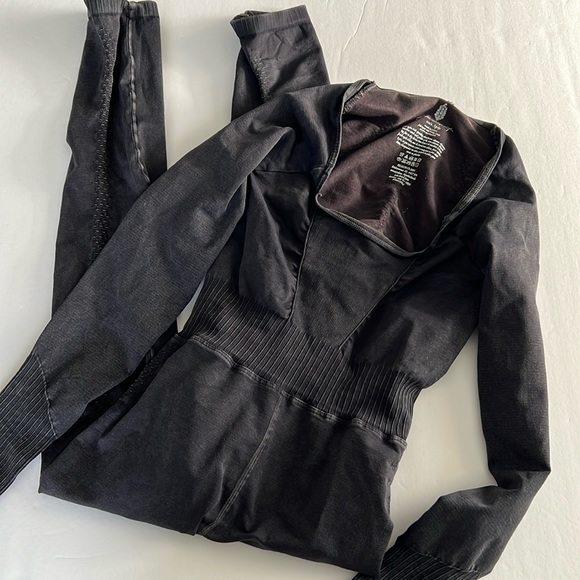 FP good karma onesie - Picture 2 of 4